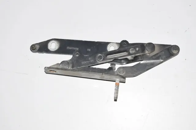 Front Right Bonnet Hinge