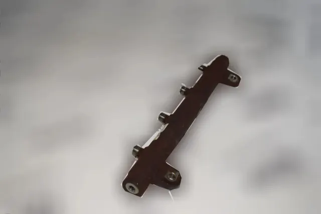 Left Side Fuel Rail