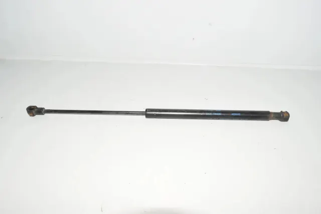 Front Right Bonnet Strut