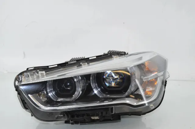 Front Left Headlight