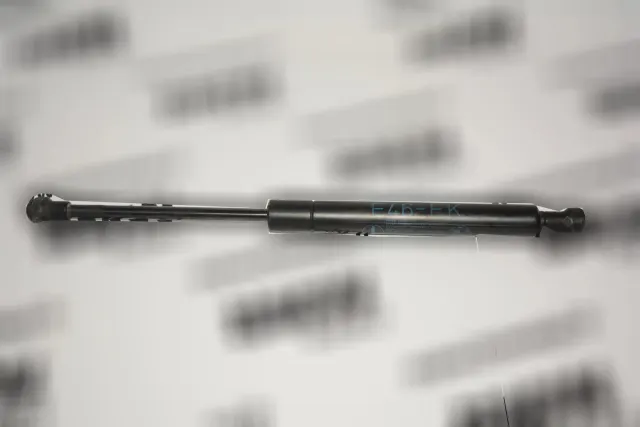 Front Left Bonnet Strut