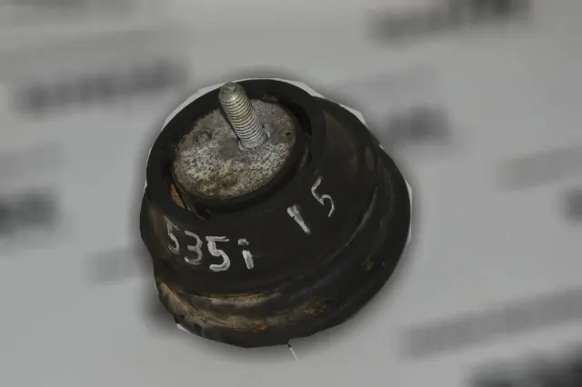 Left Side Engine Mount