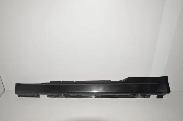 Left Side Plastic Sideskirt Cover
