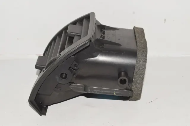 Dashboard Air Vents