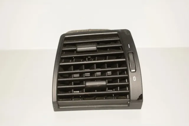 Dashboard Air Vents