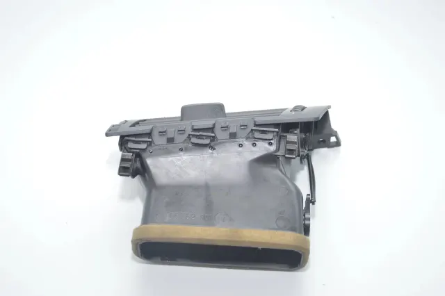 Dashboard Air Vents