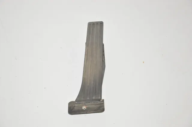 Throttle Pedal