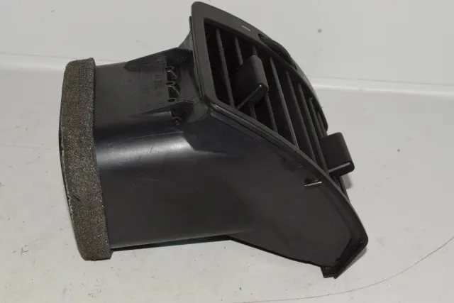 Dashboard Air Vents