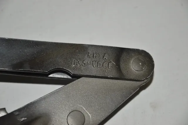 Front Right Bonnet Hinge