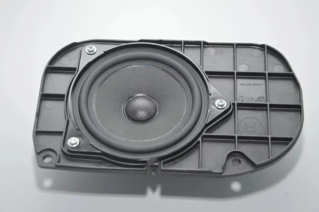 Dashboard Speaker
