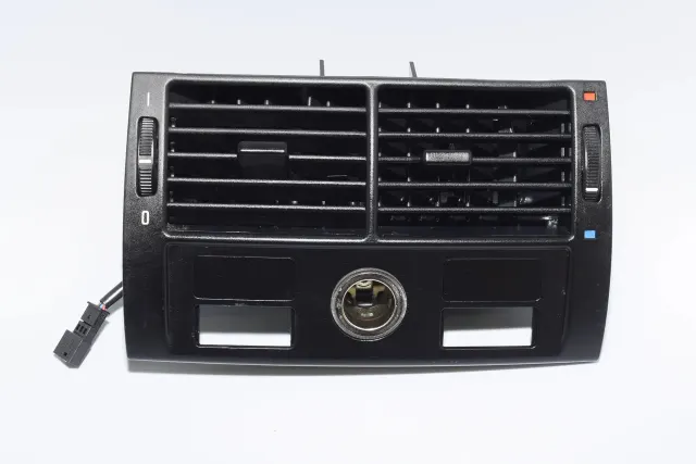 Dashboard Air Vents