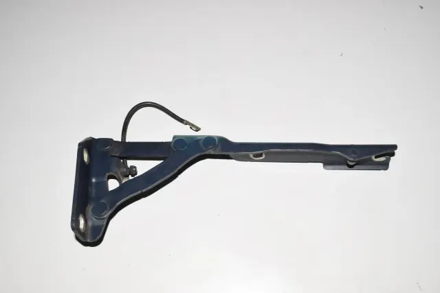Front Right Bonnet Hinge