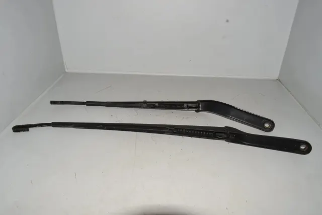 Front Wiper Arms