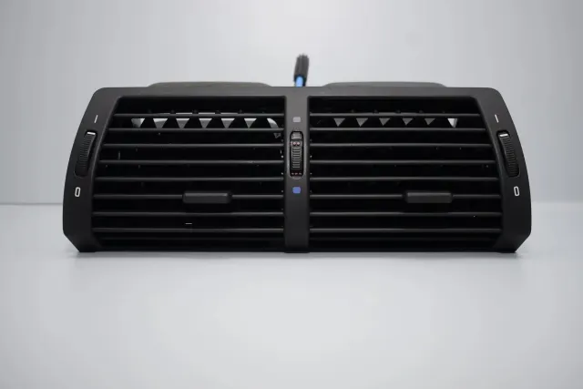 Dashboard Air Vents