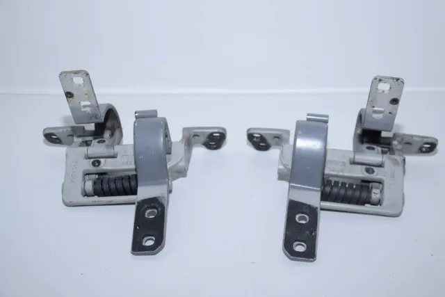Left Side Bootlid Hinge