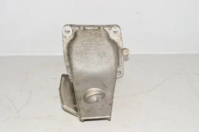 Left Side Engine Bracket