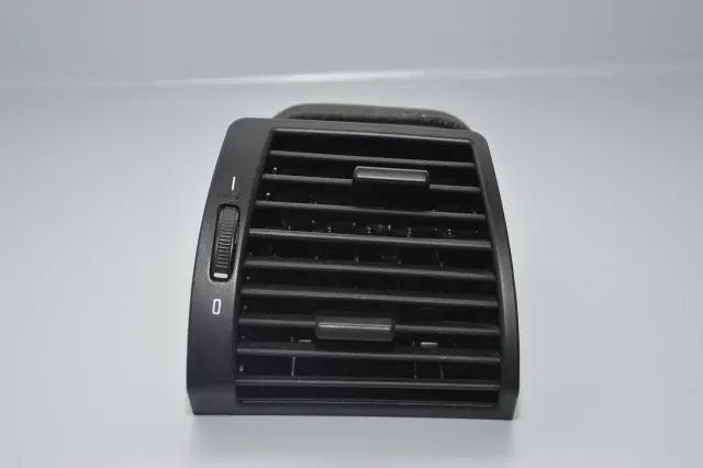 Dashboard Air Vents