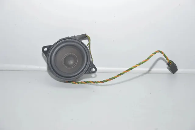 Dashboard Speaker