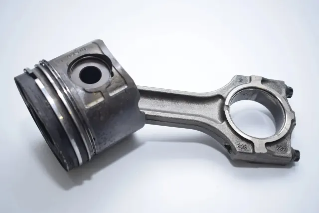 Piston