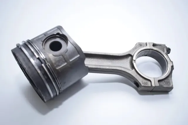 Piston