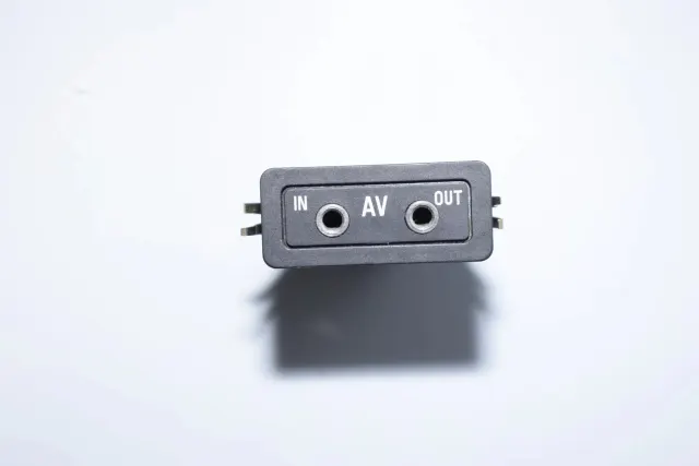 USB/AUX-In Socket Port