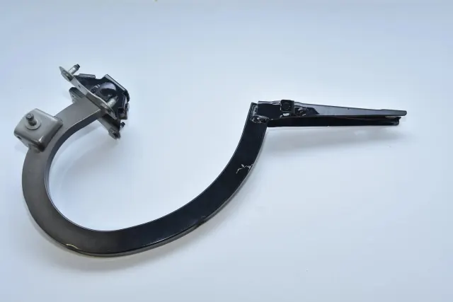 Left Side Bootlid Hinge
