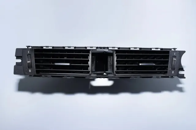 Dashboard Air Vents