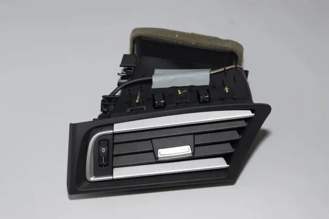 Dashboard Air Vents