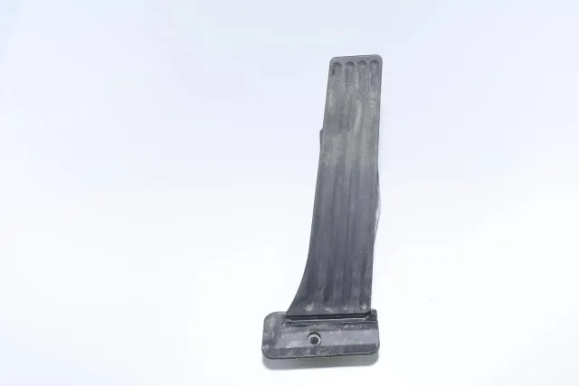 Throttle Pedal