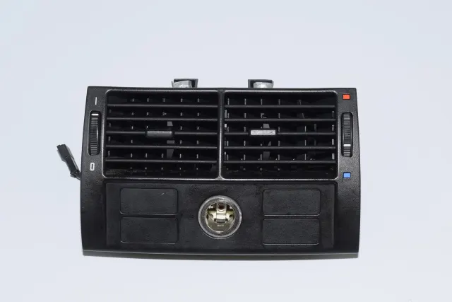 Dashboard Air Vents