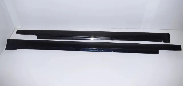 Left Side Plastic Sideskirt Cover