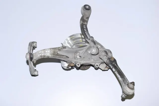 Front Left Wheel Hub