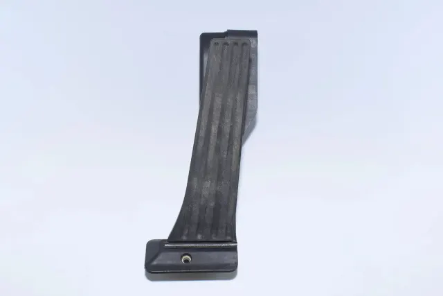 Throttle Pedal
