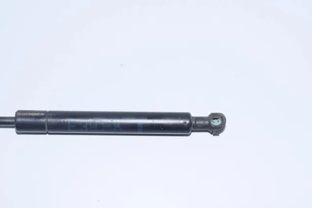 Front Right Bonnet Strut