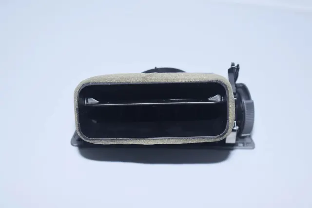 Dashboard Air Vents