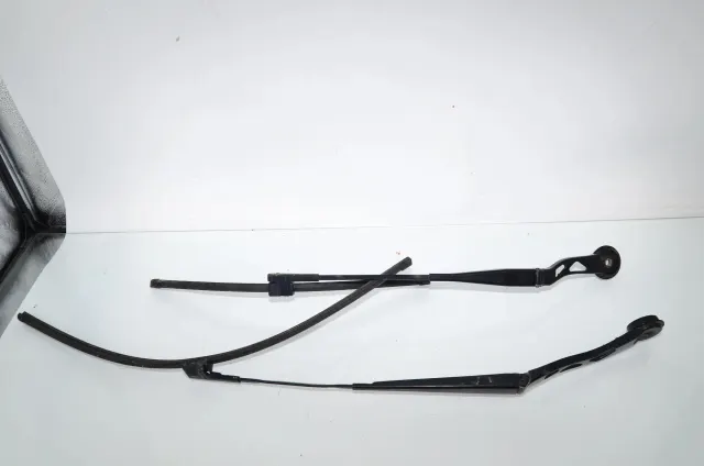 Front Wiper Arms