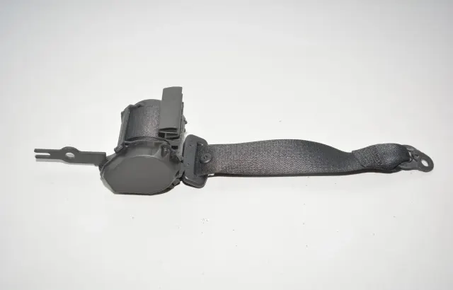 Rear Right Seatbelt