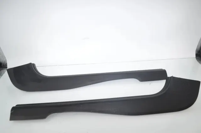 Front Right Interior Step Trim