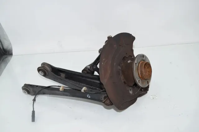 Rear Right Wheel Hub