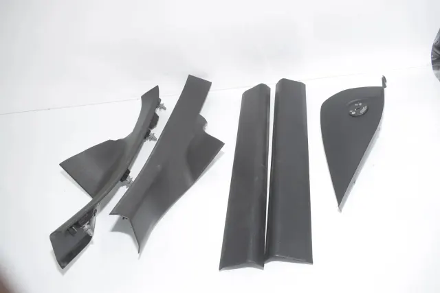 Front Right Interior Step Trim