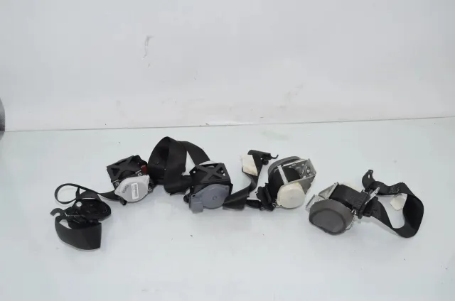 Rear Left Seatbelt