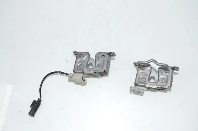 Bonnet Lock