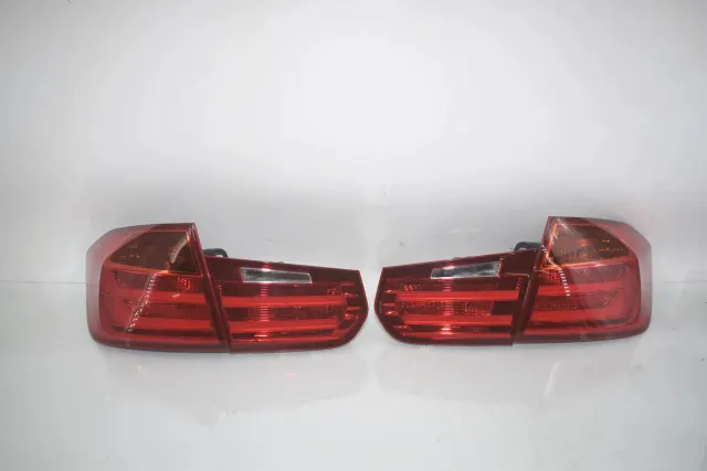 Rear Tail Light Set