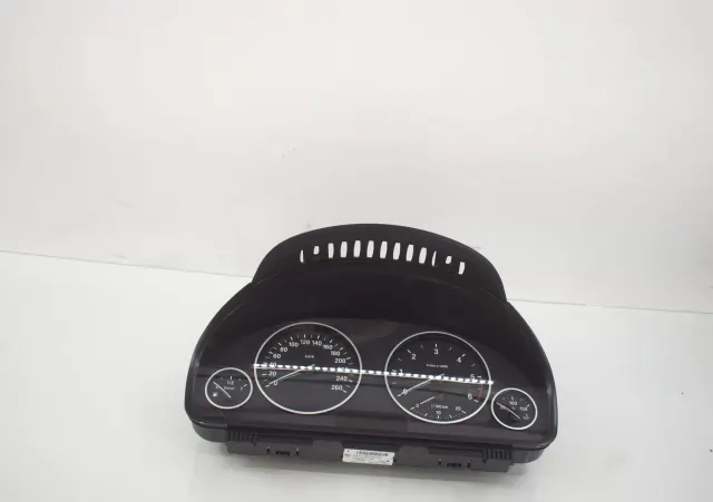 Instrument Cluster Speedometer