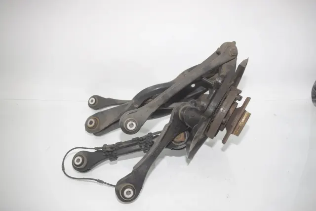 Rear Right Wheel Hub