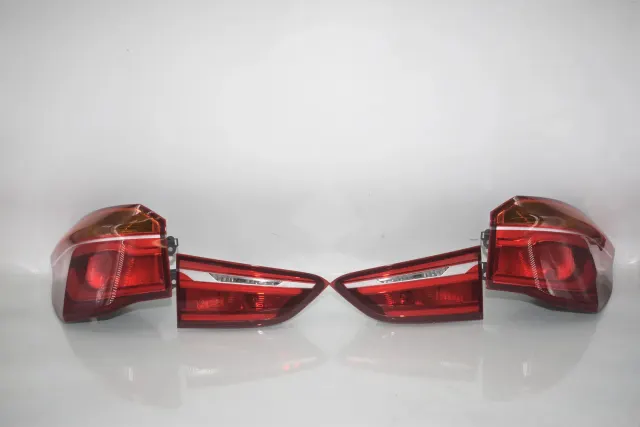 Rear Tail Light Set