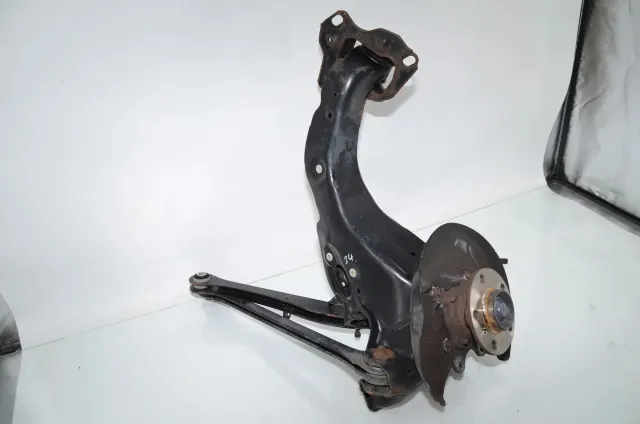 Rear Left Wheel Hub Spindle