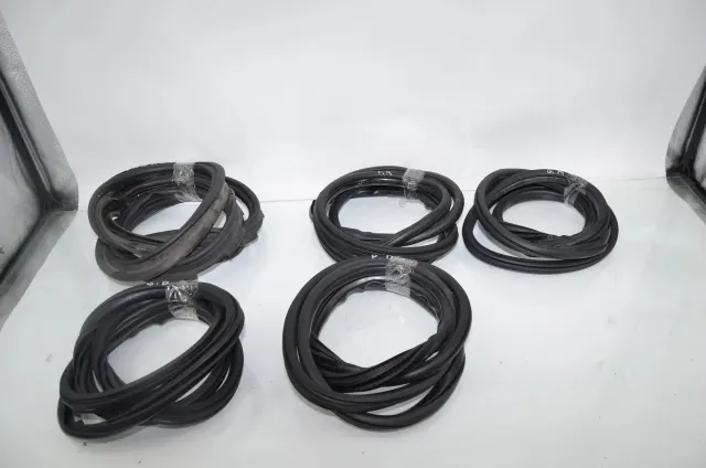 Front Right Door Seal Rubber