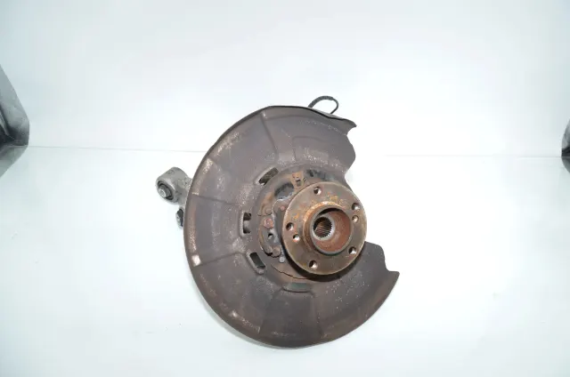 Rear Left Wheel Hub Spindle