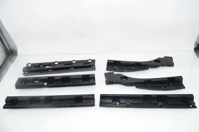 Sideskirt Bracket